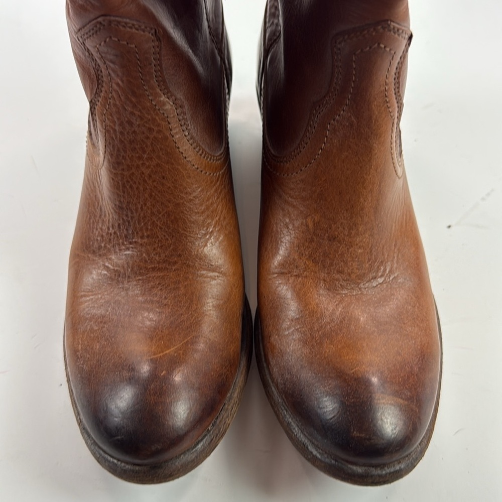 Perfect Frye Carson Pull-On Tall Leather Boots - Picture 6 of 8